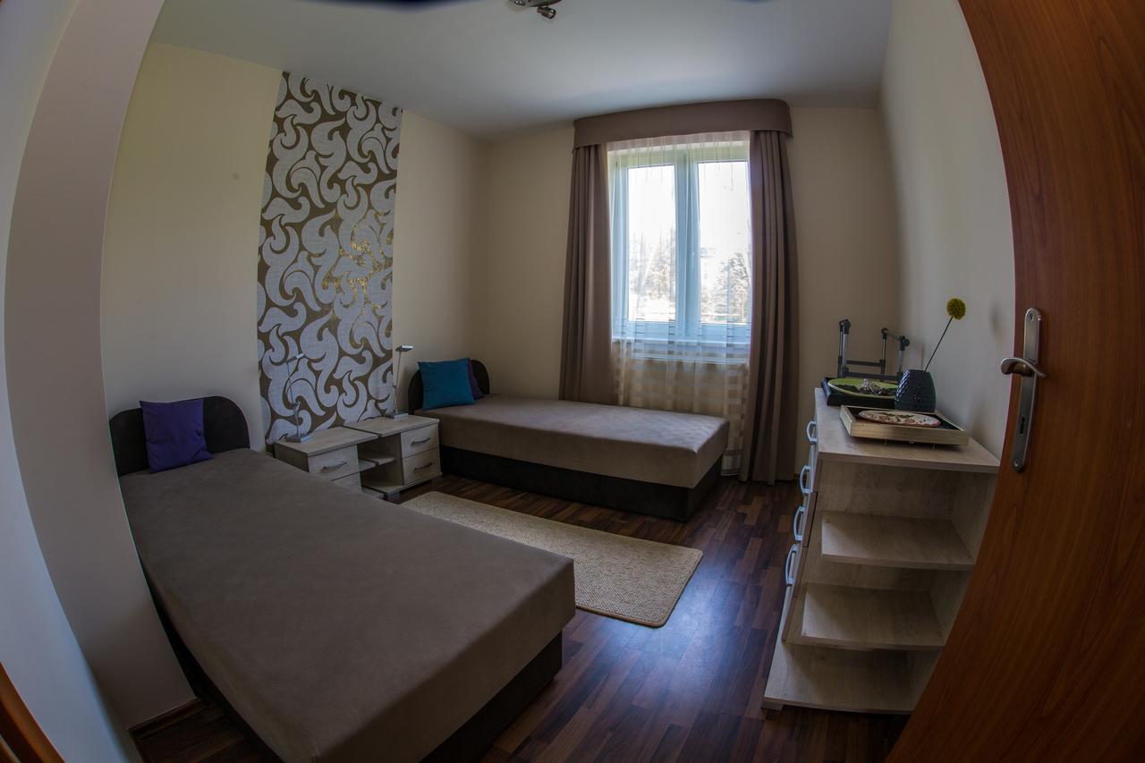Aqua Line Apartmanhaz Hajdúszoboszló Exterior foto