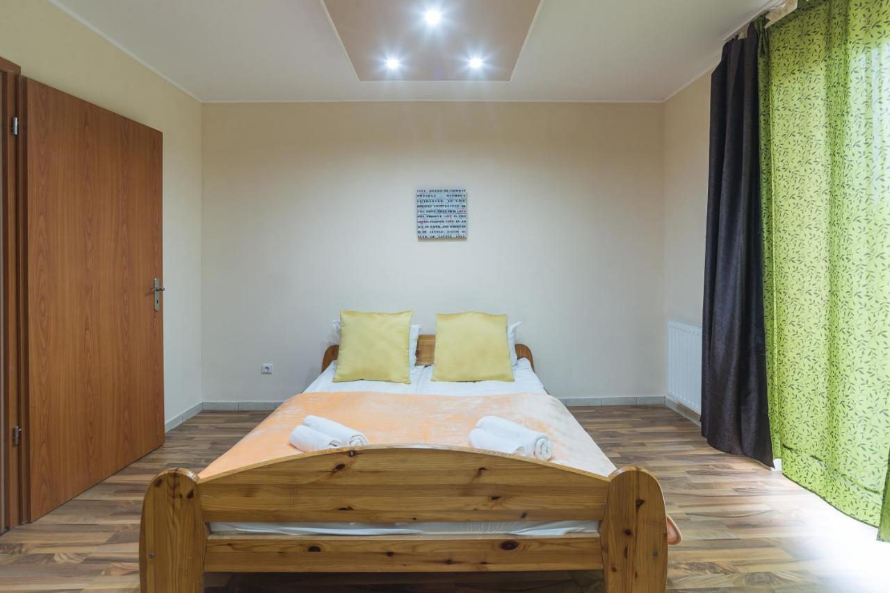 Aqua Line Apartmanhaz Hajdúszoboszló Exterior foto